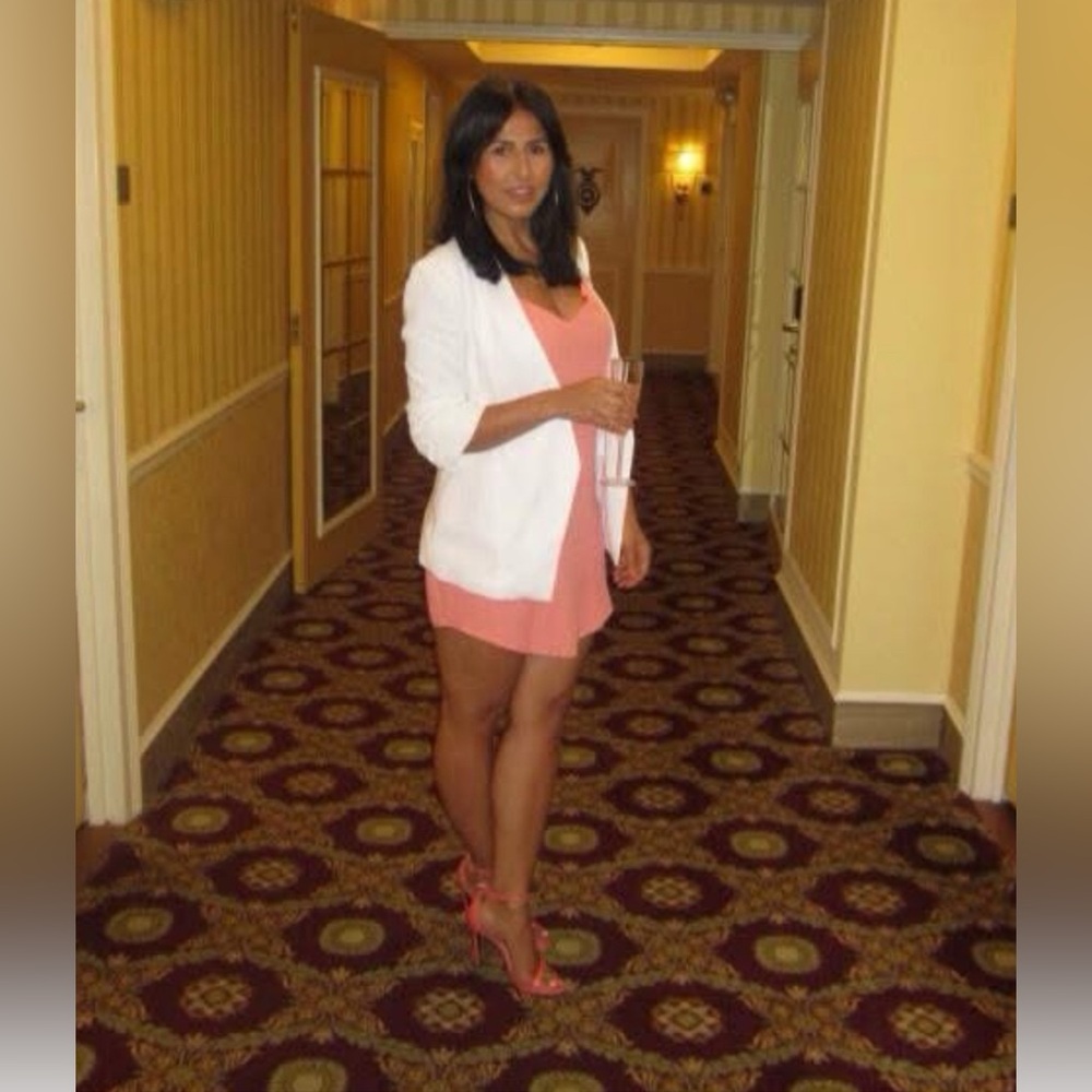 🛍️FOREVER 21 OPEN BACK DRESS WORN ONCE